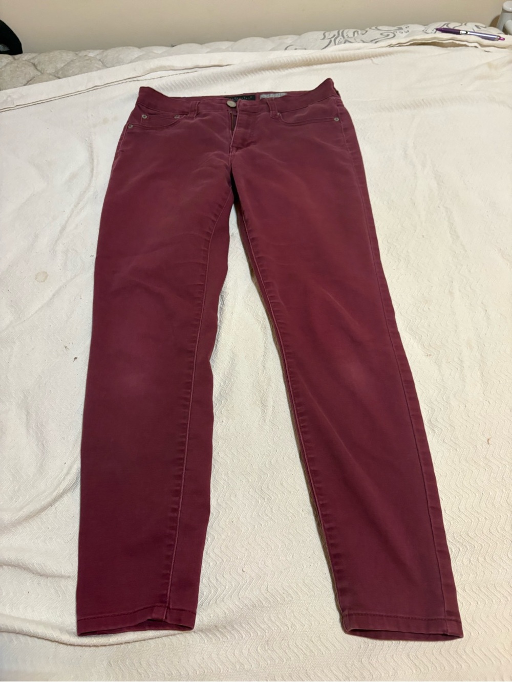 Aeropostale High-Waisted Jeggings in Deep Wine
